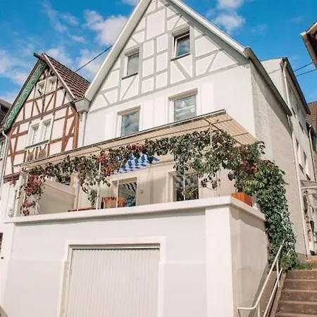 _ferienhaus Rheinzeit 614 Schoenes Haus Direkt Am Rhein Leutesdorf