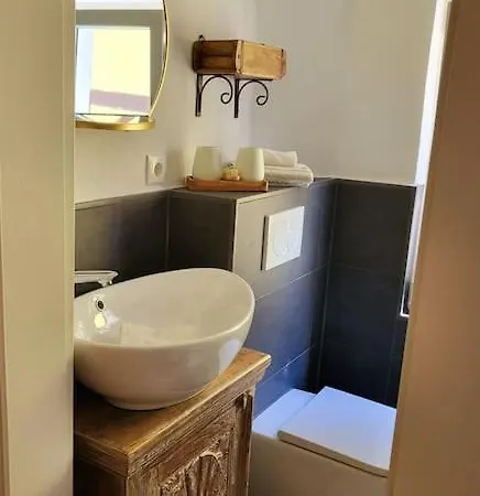 _ferienhaus Rheinzeit 614 Schoenes Haus Direkt Am Rhein 펜션 *
