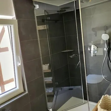 _ferienhaus Rheinzeit 614 Schoenes Haus Direkt Am Rhein Leutesdorf