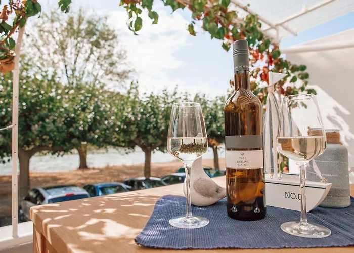 _ferienhaus Rheinzeit 614 Schoenes Haus Direkt Am Rhein Leutesdorf