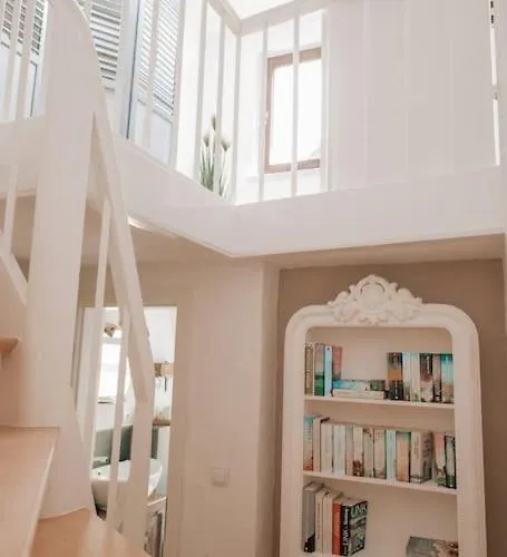 _ferienhaus Rheinzeit 614 Schoenes Haus Direkt Am Rhein 度假居 *