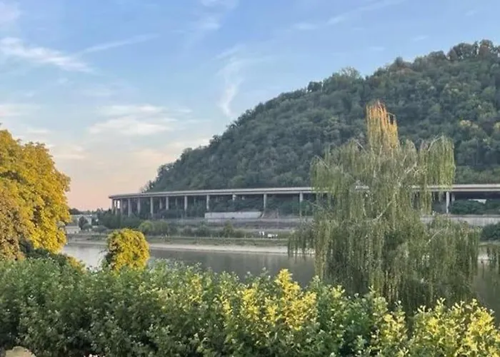 Casa vacanze _ferienhaus Rheinzeit 614 Schoenes Haus Direkt Am Rhein